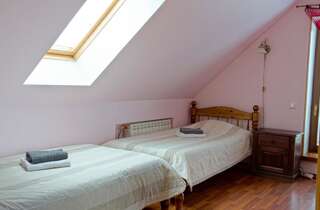 Мини-отель Veski Guesthouse Antsla Трехместный номер-8