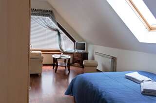 Мини-отель Veski Guesthouse Antsla Трехместный номер-9